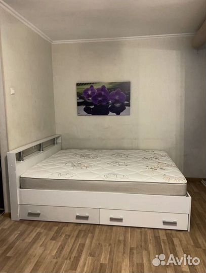 Кровать180 на 200