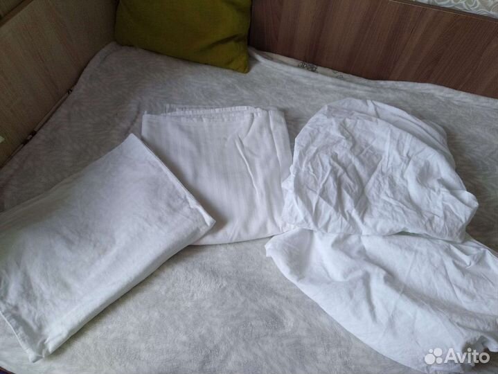 Постельное белье одеяло и подушка из Икеа