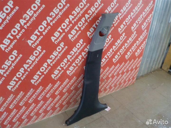 Обшивка стойки правая Kia Rio 3 G4FC 2017