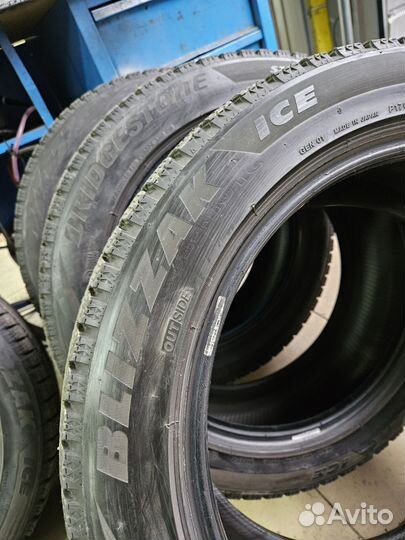 Bridgestone Blizzak Ice 245/45 R17