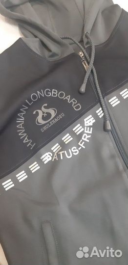 Спортивный костюм