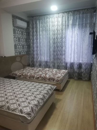 2-к. квартира, 43 м², 2/12 эт.