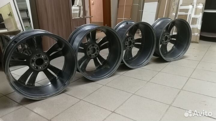 Диски r20 Mercedes GL ML Мерседес