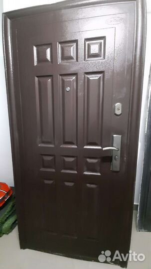 Дверь входная 96 левая