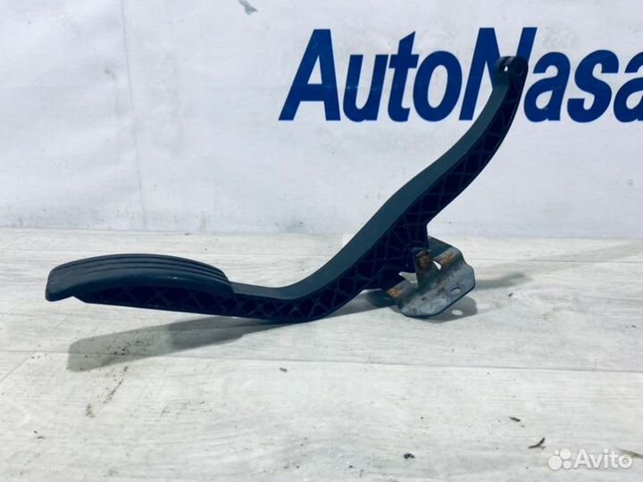 Педаль газа LADA Largus универсал K4M 2014