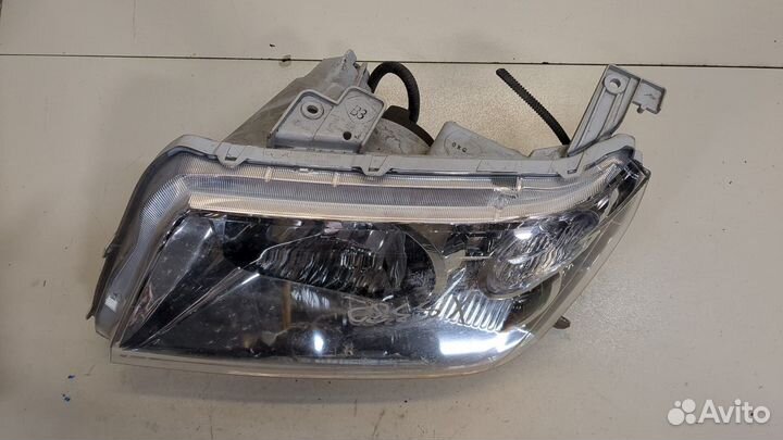 Фара (передняя) левая Suzuki Grand Vitara