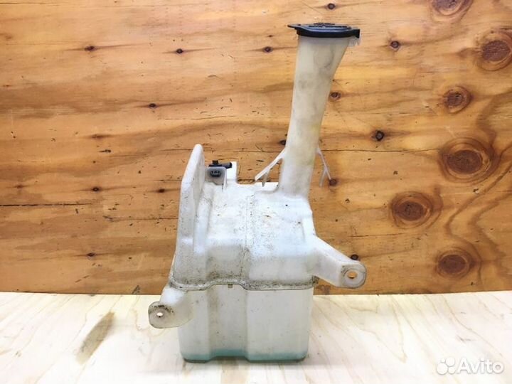 Бачок стеклоомывателя Toyota Corolla NZE124 1nzfe