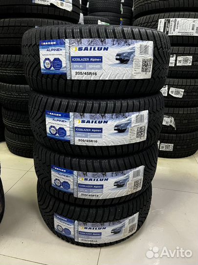 Sailun Ice Blazer Alpine+ 205/45 R16 87H