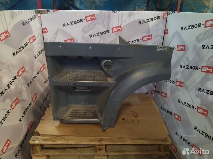Подножка кабины левая DAF XF 105 2010 1656911