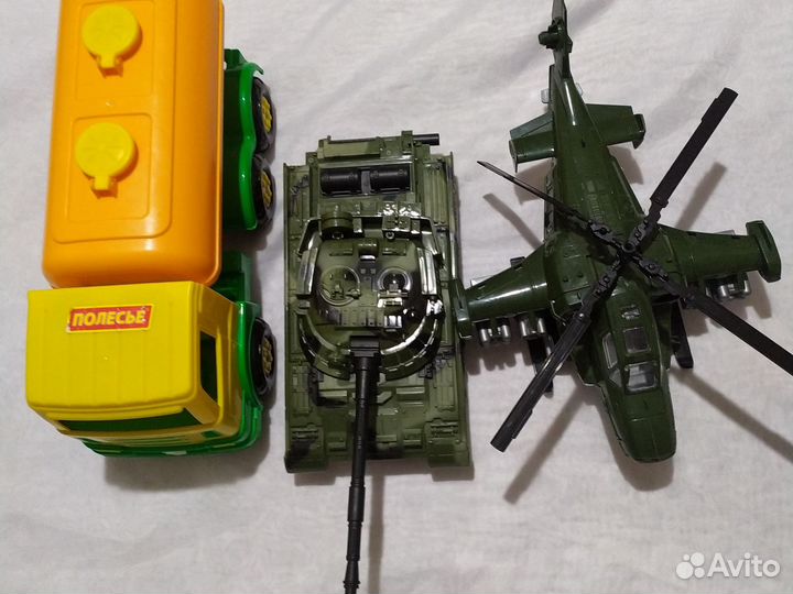 Бензовоз трактор вертолет