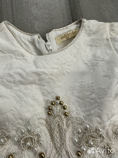 Платье на девочку праздничное