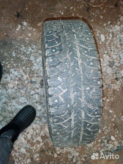 Bridgestone Blizzak LM-20 175/65 R4 93D