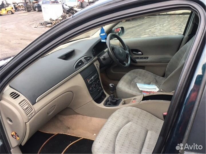Разбор на запчасти Renault Laguna 2 2001-2008