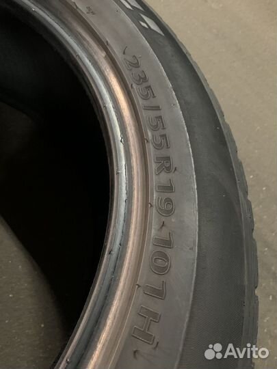 Kumho Crugen Premium KL33 235/55 R19 101H