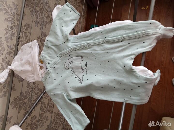 Вещи для новорожденных