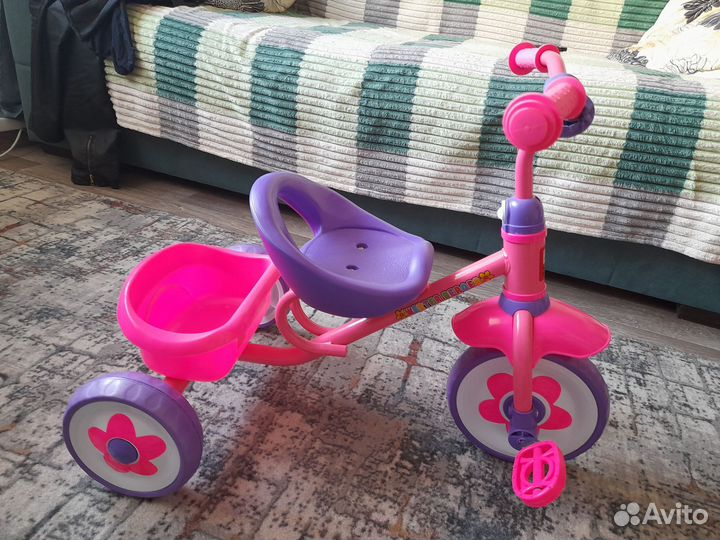 Детский трехколесный велосипед новый