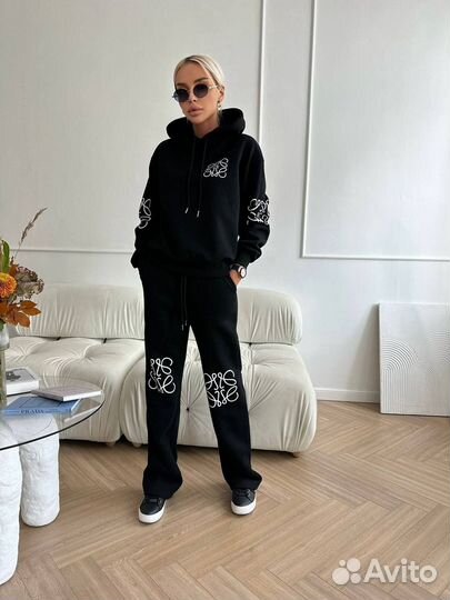 Костюм тройка