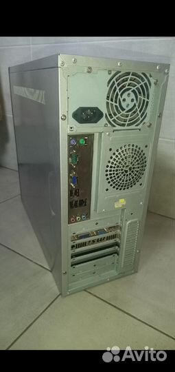 Корпуса/системники пк (4ядра/8гигов/250Gb)