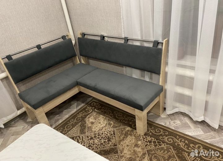 Кухонный уголок новый в наличии