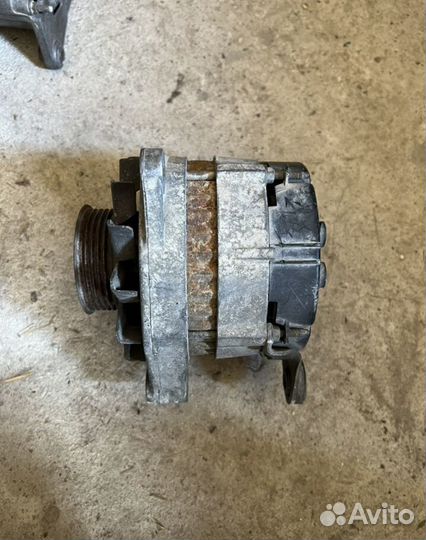 Генератор Renault Rapid