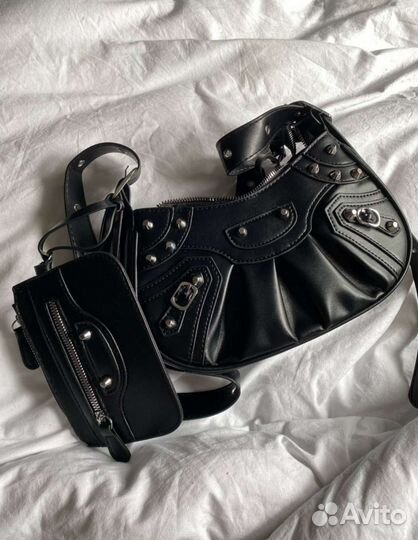 Сумка багет 25х16х8 (а-ля Balenciaga)