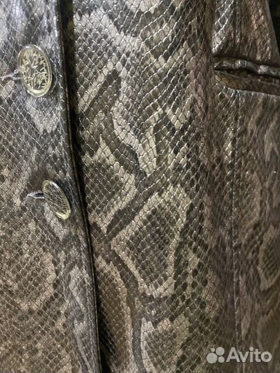 Кожанный плащ 46-48р