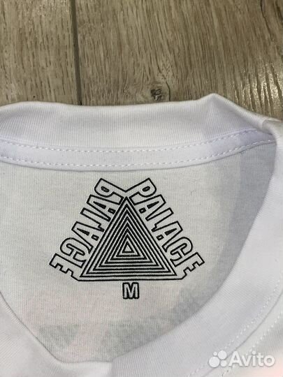 Лонгслив Palace