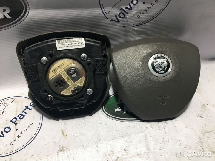 Подушка безопасности в рулевое колесо Jaguar XF (X
