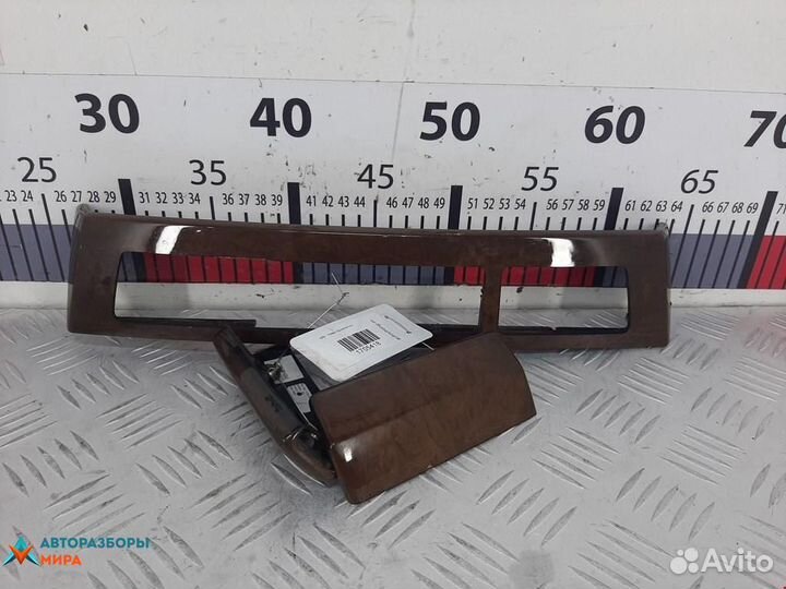 Накладка на торпедо (консоль) BMW 7 51457042655