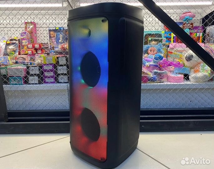 Беспроводная большая колонка с эффектом огня