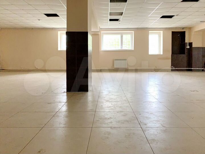 Свободного назначения, 335 м²