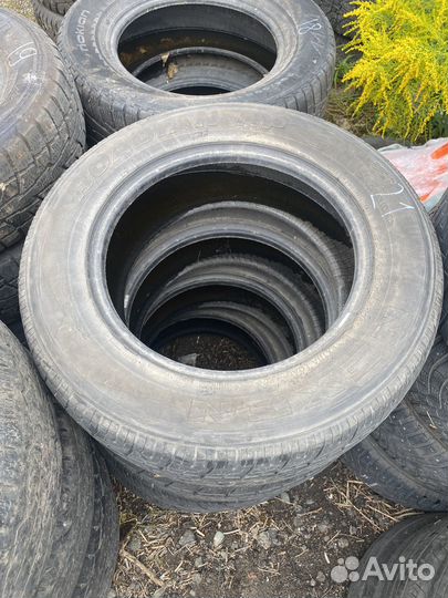 Nexen Roadian HP 235/65 R17