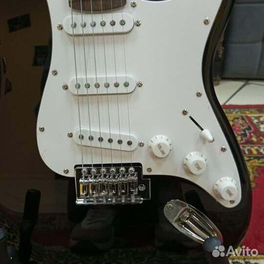 Электрогитара Homage HEG310 Stratocaster SSS Black