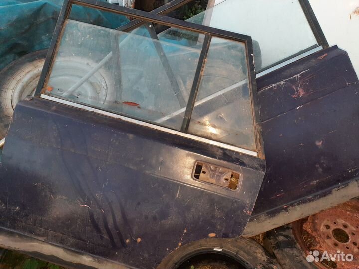 Дверь задняя ваз 2104