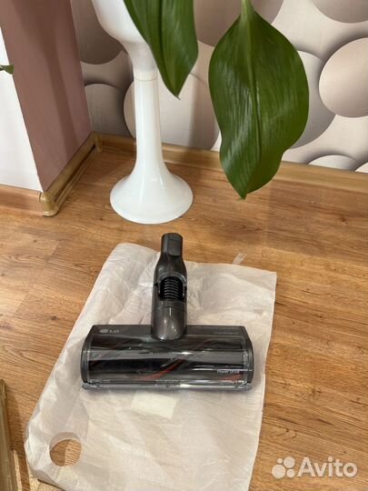 Пылесос LG Cord Zero в разбор
