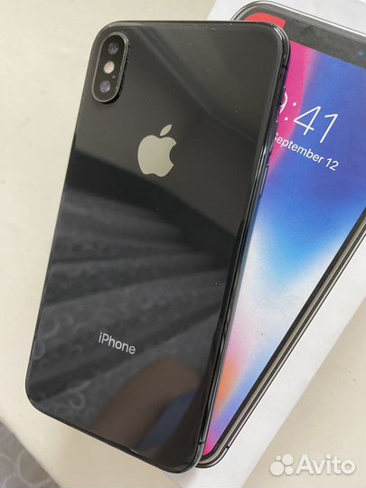 iPhone X, 256 ГБ