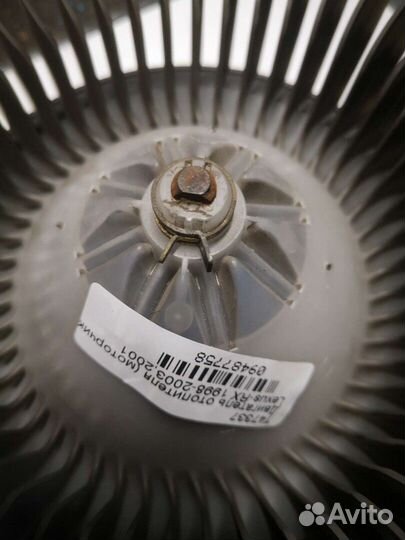 Двигатель отопителя Lexus RX