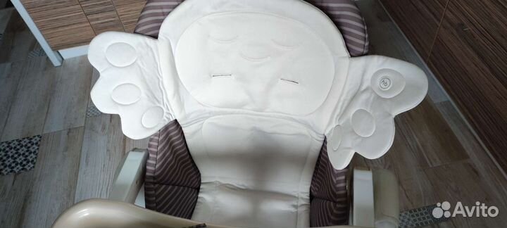 Стульчик для кормления happy baby wingy(brown)