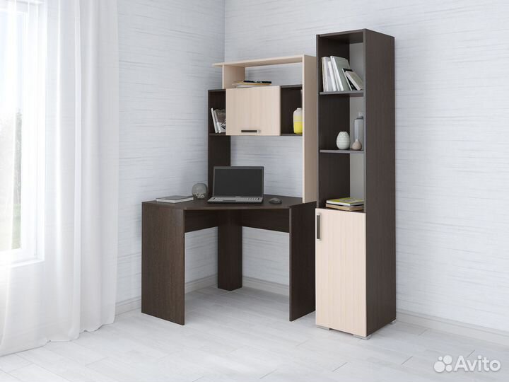 Стол компьютерный и стеллаж