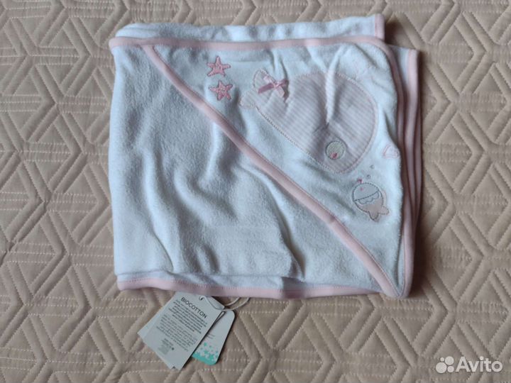 Новое полотенце уголок OVS купания 75*75см девочки