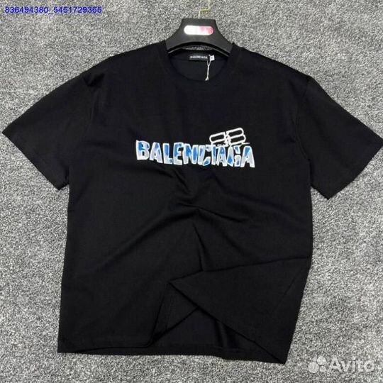 Футболка Balenciaga