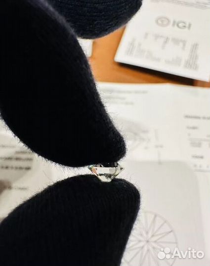 Бриллиант сvd 3.51 карат (F/VS1)