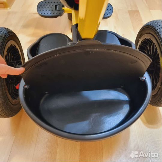 Трехколесный велосипед с ручкой Safari trike