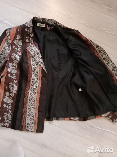 Жакет нарядный 52 размер