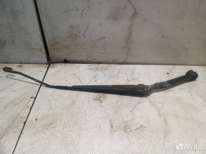 Поводок стеклоочистителя левый Mazda 6 GG 2005