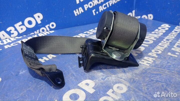 Задний правый ремень безопасности Opel Astra J
