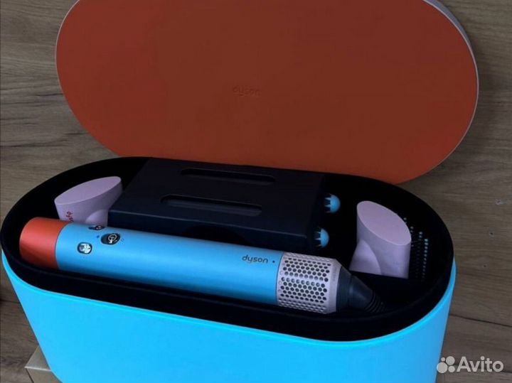 Стайлер Dyson новый