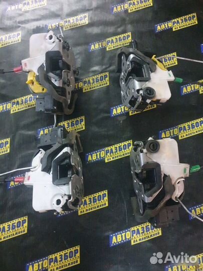 Замок двери Chevrolet Aveo t 250