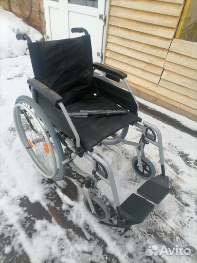 Инвалидная коляска новая