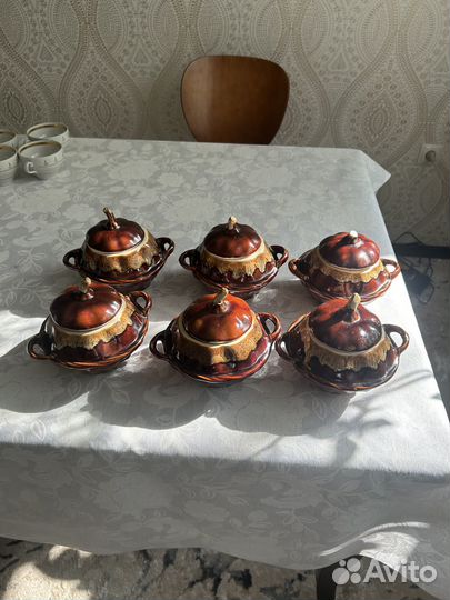 Вазы хрустальные, посуда, горшки для чанахи